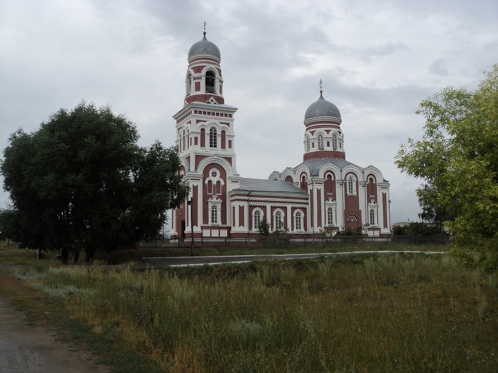 Храм Луганская область Павловский